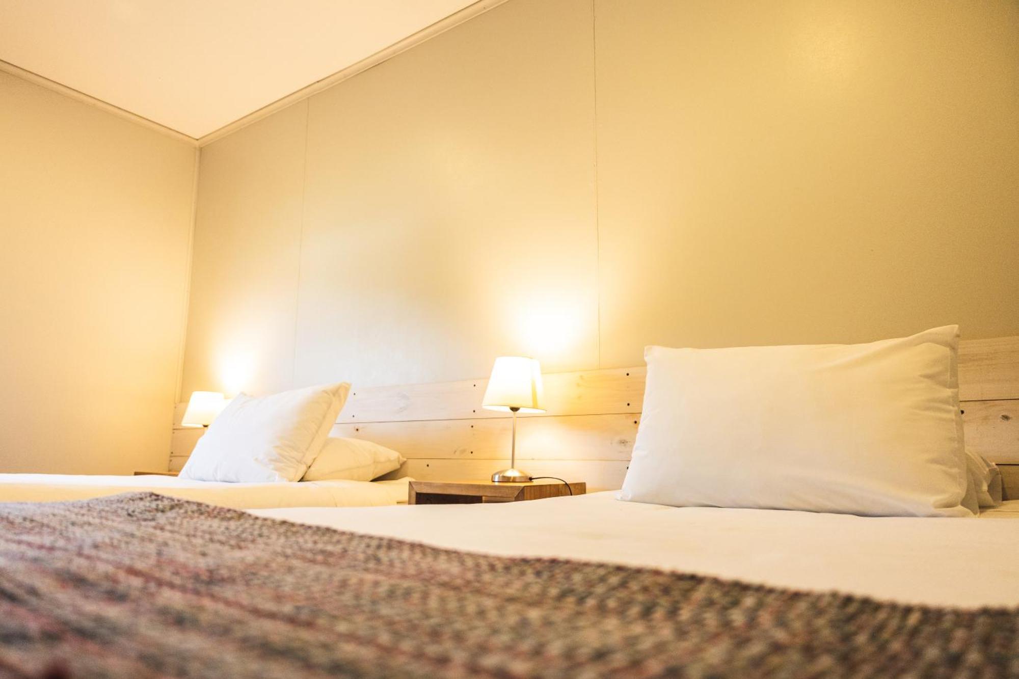 Hotel Fiofio Spa Puerto Williams Buitenkant foto