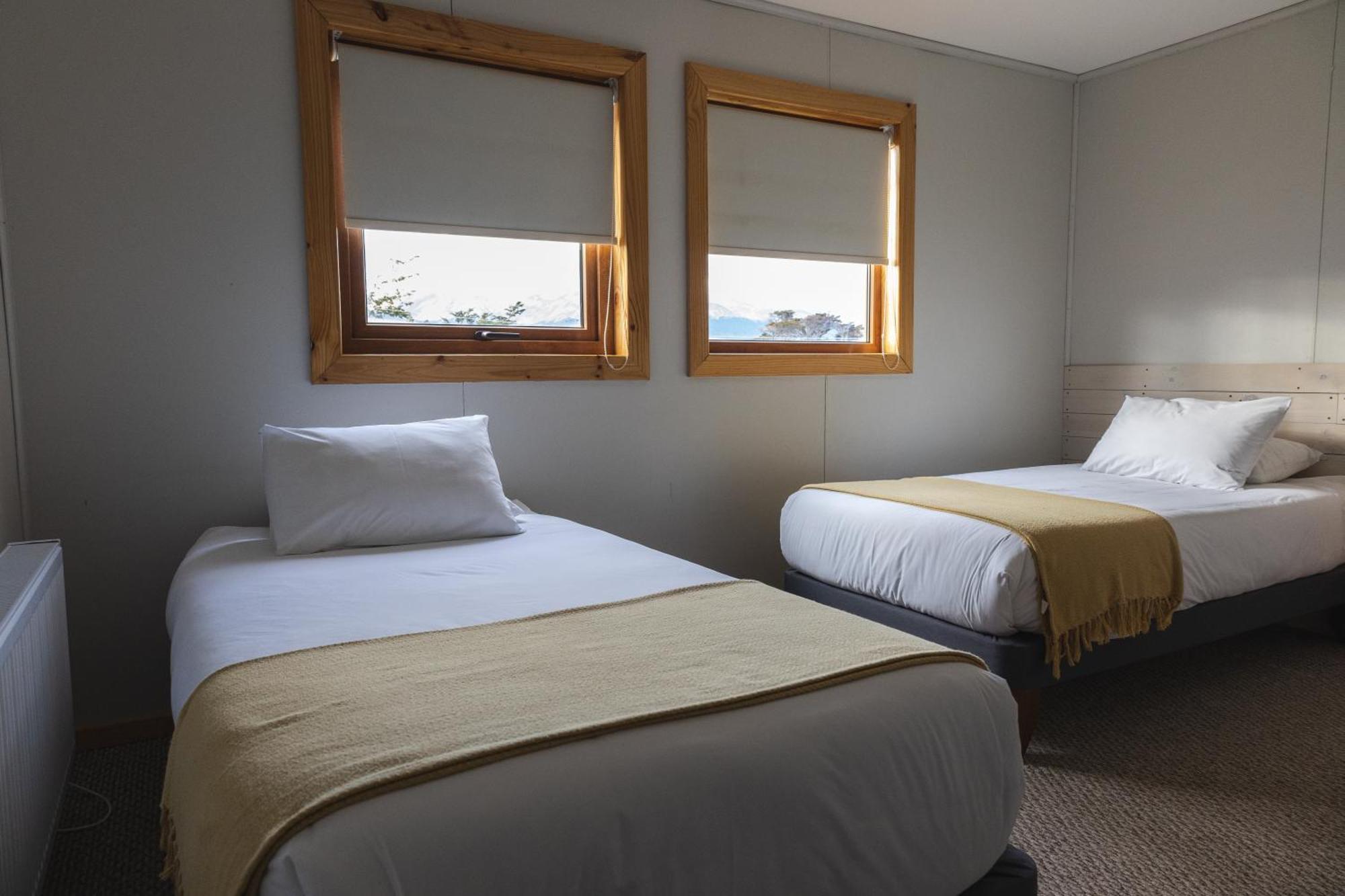 Hotel Fiofio Spa Puerto Williams Buitenkant foto