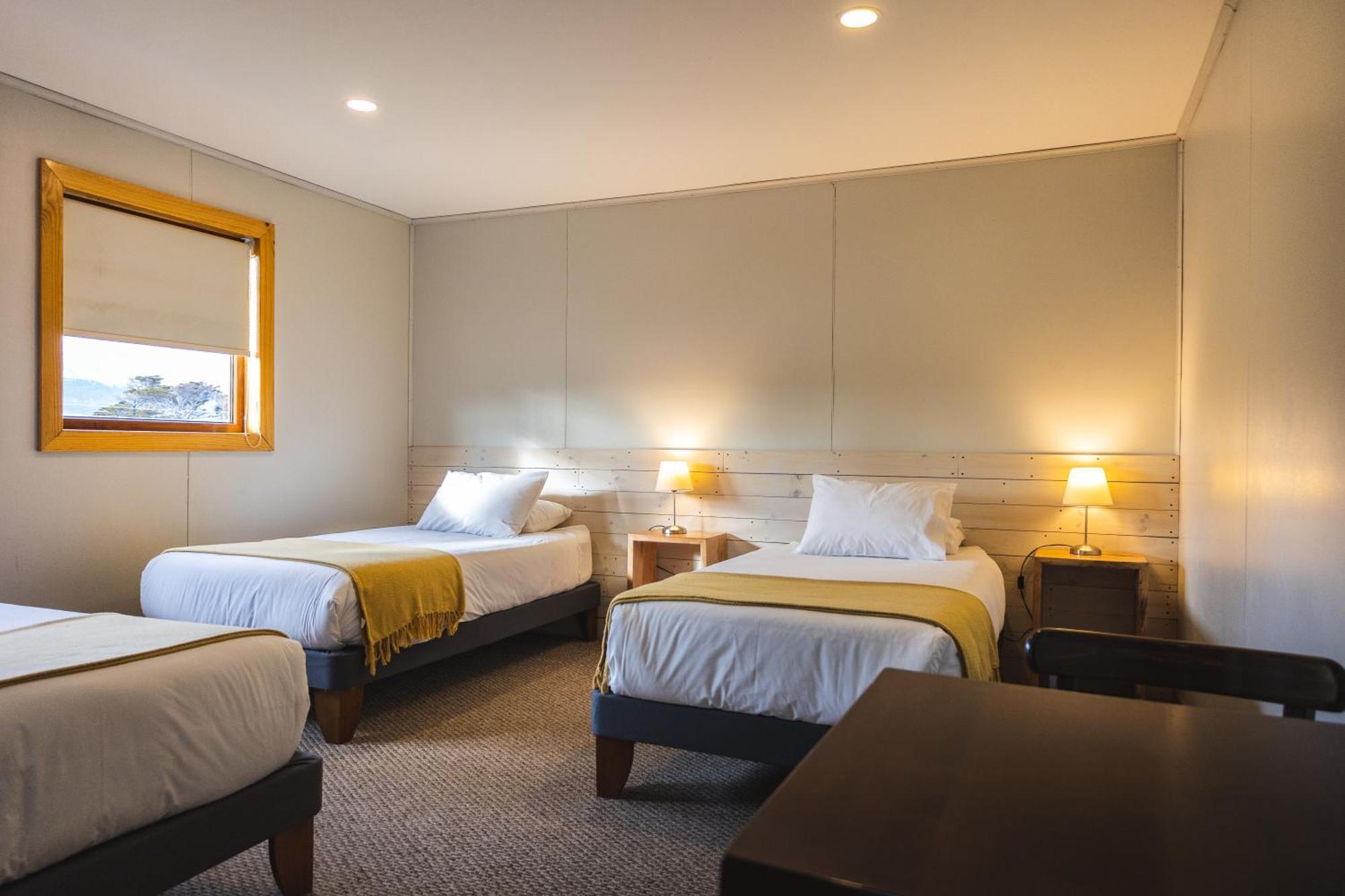 Hotel Fiofio Spa Puerto Williams Buitenkant foto