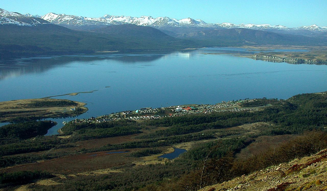 Hotel Fiofio Spa Puerto Williams Buitenkant foto